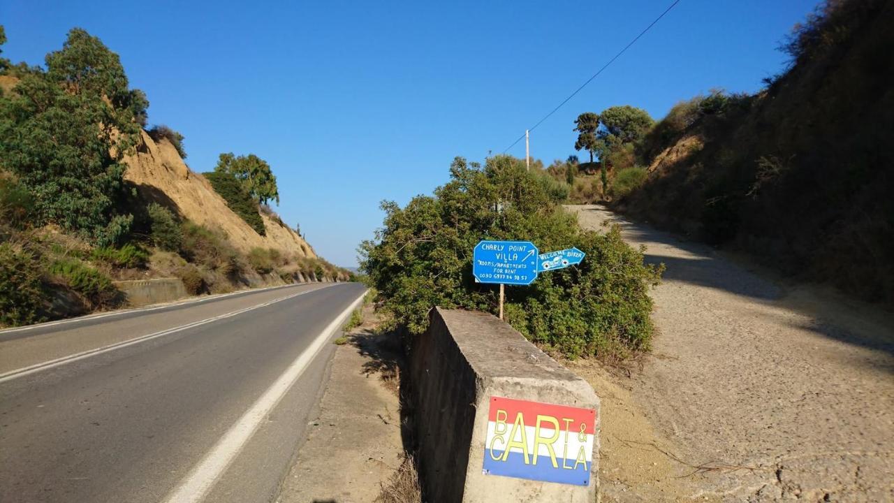 Charly Point Villa メトーニ エクステリア 写真